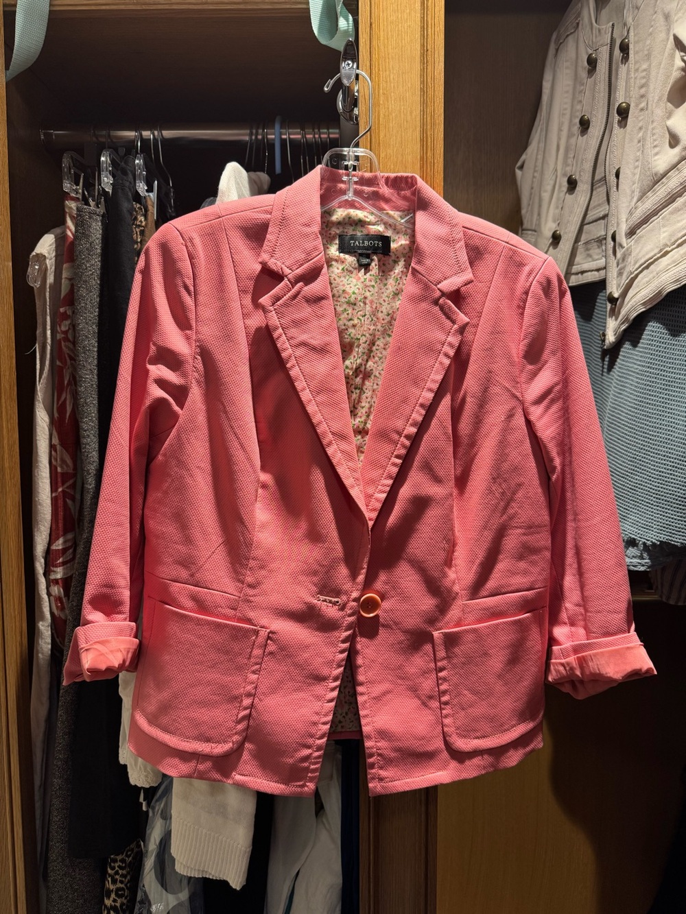 Women’s Talbots Rose Pink Textured Fabric Blazer With Floral Pattern Lining 10